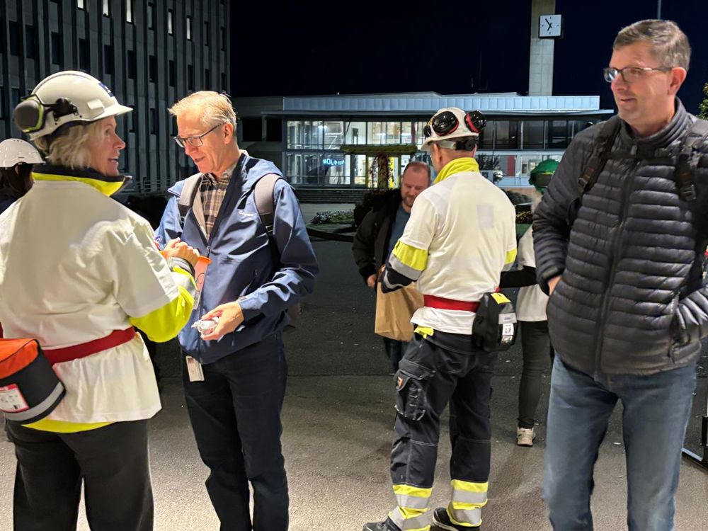 utlevering til personer på vei til jobb